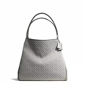 COACH Madison Needlepoint Optic Art Phoebe Shoulder Bag F26282 Silver Grey
